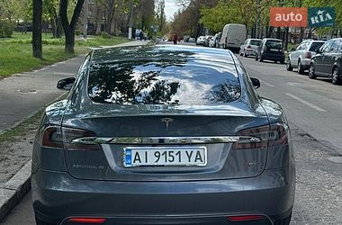Лифтбек Tesla Model S 2013 в Киеве