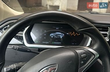 Лифтбек Tesla Model S 2013 в Киеве