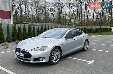 Лифтбек Tesla Model S 2012 в Луцке