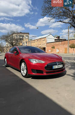 Лифтбек Tesla Model S 2016 в Харькове