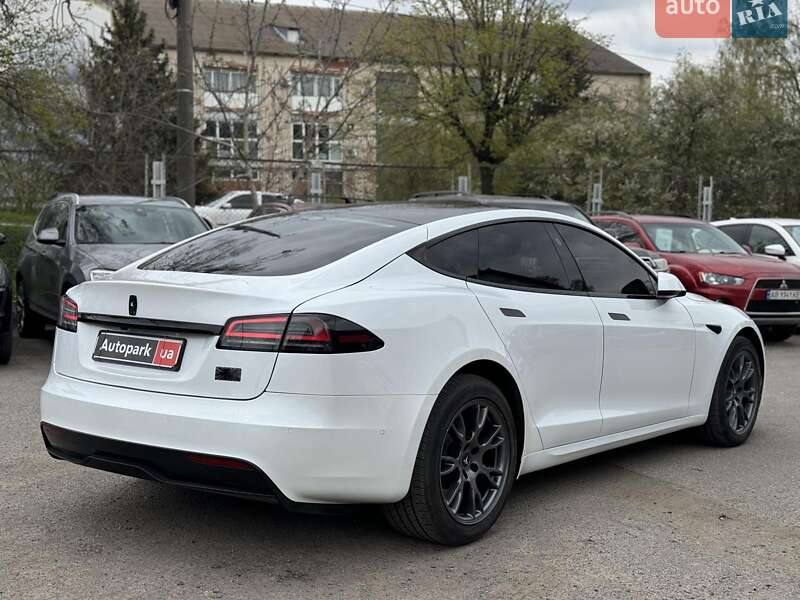 Лифтбек Tesla Model S 2022 в Виннице