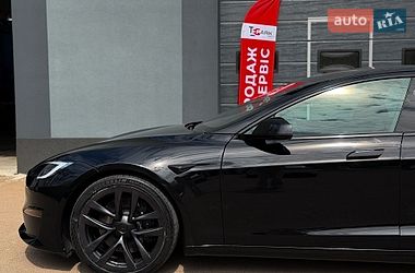 Лифтбек Tesla Model S 2022 в Киеве