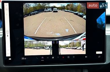 Лифтбек Tesla Model S 2022 в Киеве