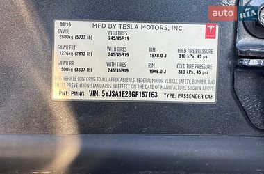 Лифтбек Tesla Model S 2016 в Ровно