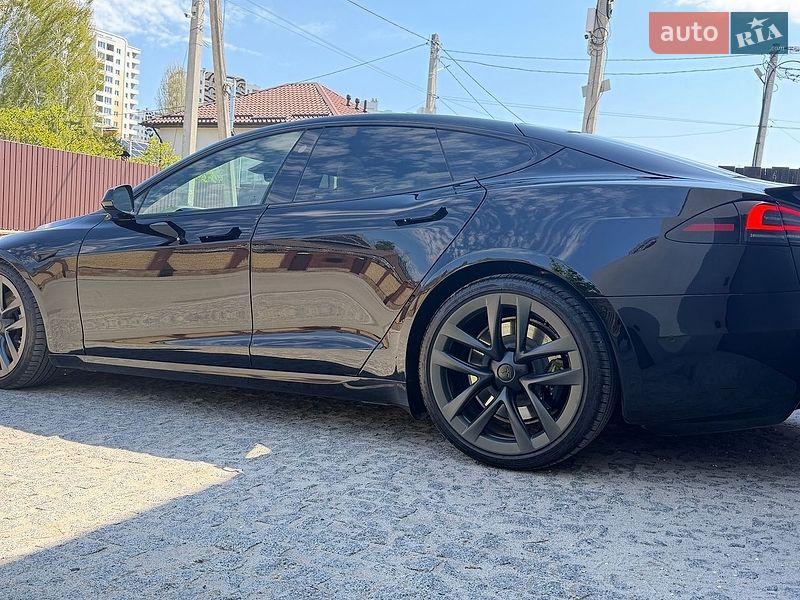 Tesla Model S 2022