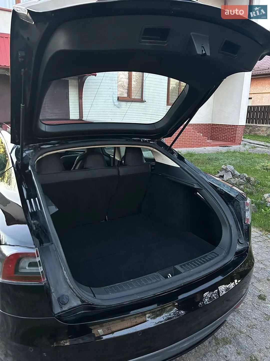 2015 Tesla Model S - мініатюра 24