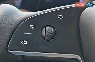Лифтбек Tesla Model S 2021 в Львове