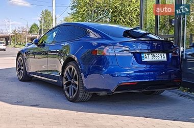 Лифтбек Tesla Model S 2021 в Львове