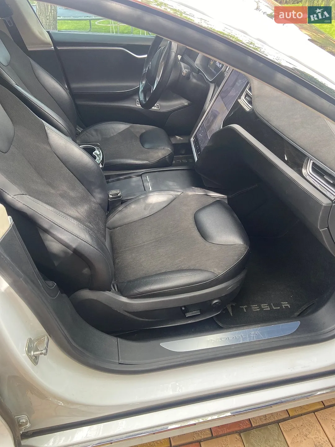2016 Tesla Model S - мініатюра 19