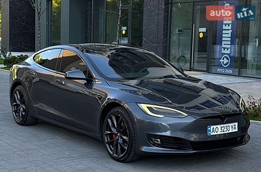 tesla model-s 2019 в Тячів від професійного продавця Богдан