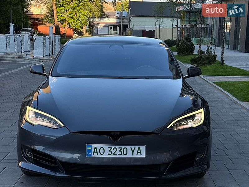 Ліфтбек Tesla Model S 2019 в Тячеві фото 3 Ліфтбек Tesla Model S 2019 в Тячеві