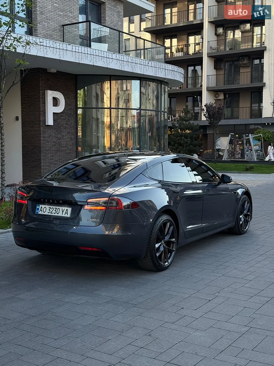 2019 Tesla Model S - мініатюра 6