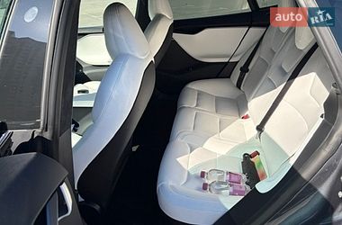 Лифтбек Tesla Model S 2020 в Киеве
