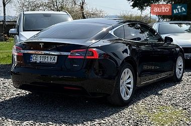 Ліфтбек Tesla Model S 2018 в Чернівцях