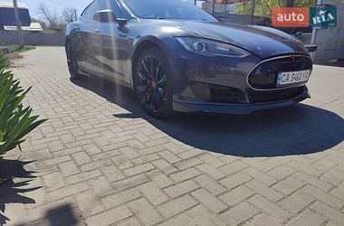 Лифтбек Tesla Model S 2014 в Черкассах
