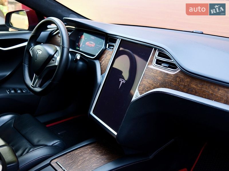 Ліфтбек Tesla Model S 2017 в Східниці фото 9 Ліфтбек Tesla Model S 2017 в Східниці