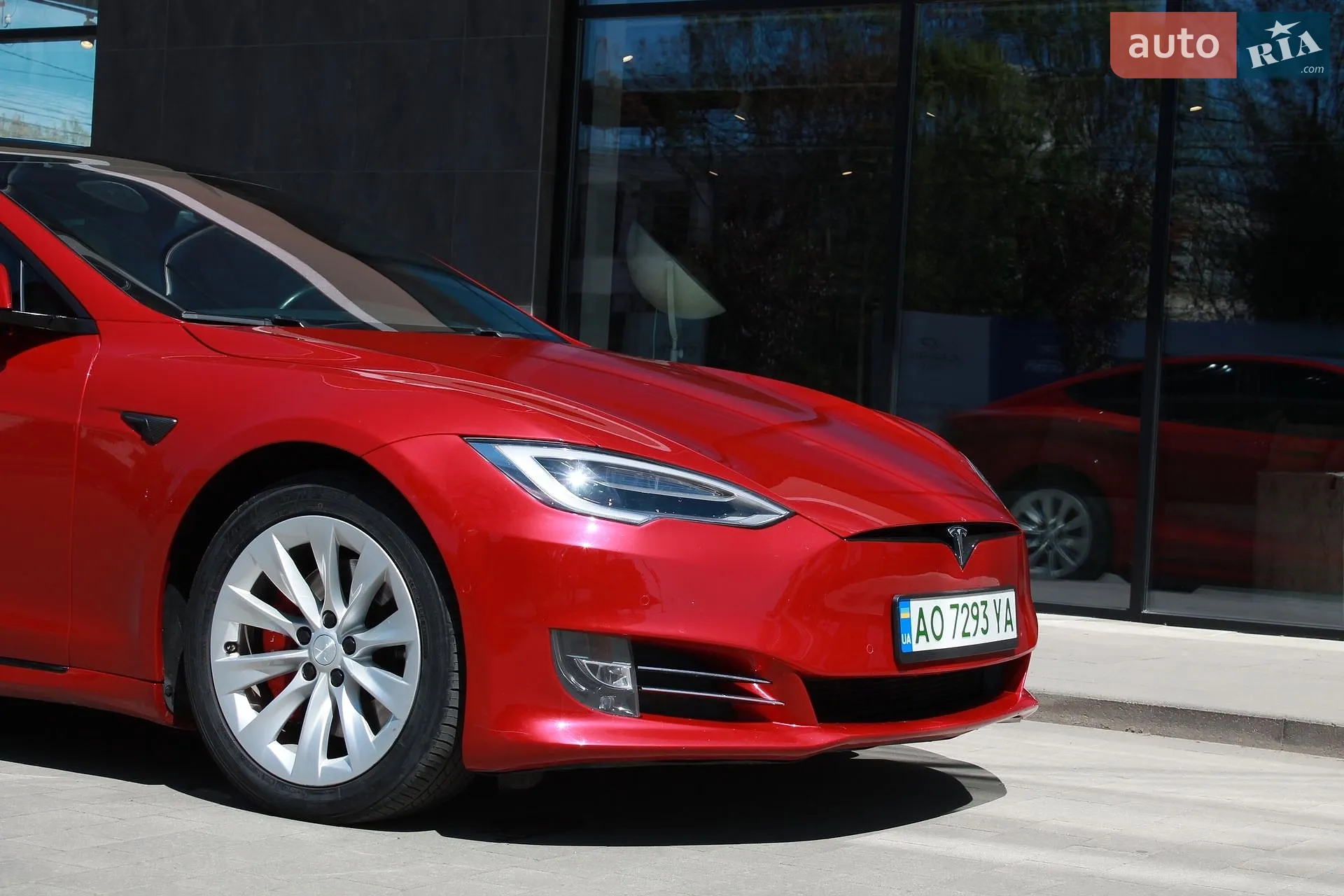 2020 Tesla Model S - мініатюра 34