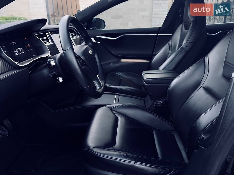 Лифтбек Tesla Model S 2015 в Одессе