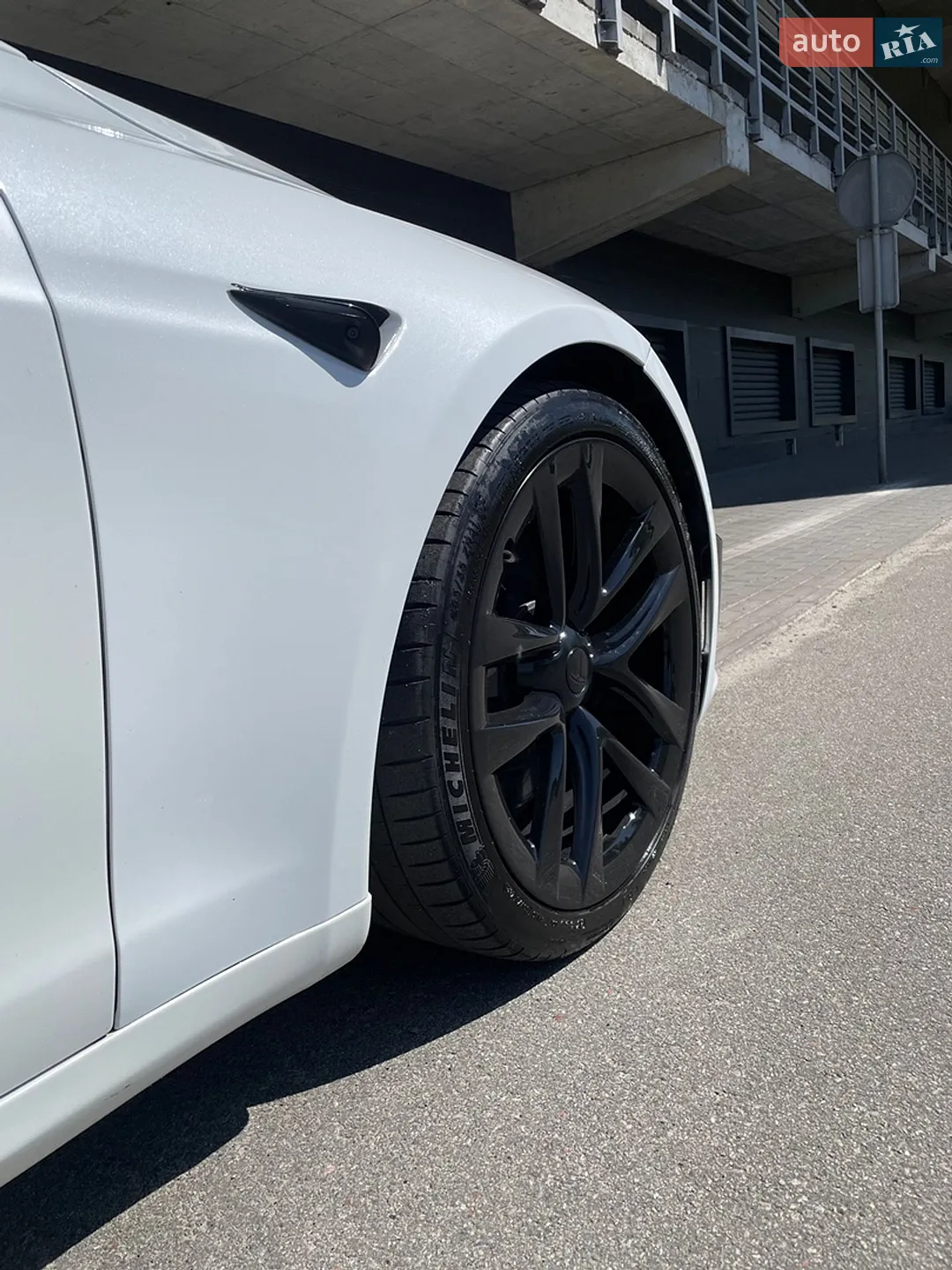 2021 Tesla Model S - мініатюра 9
