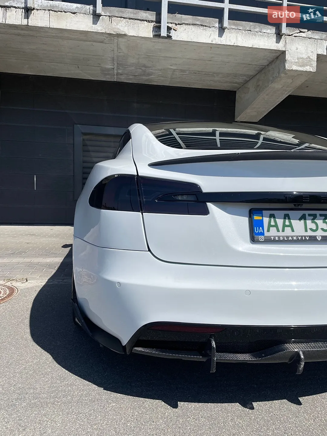 2021 Tesla Model S - мініатюра 19
