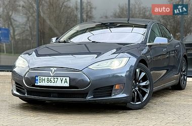 Лифтбек Tesla Model S 2015 в Одессе