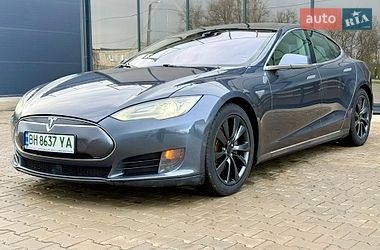 Лифтбек Tesla Model S 2015 в Одессе