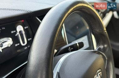 Лифтбек Tesla Model S 2014 в Ровно