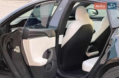 Лифтбек Tesla Model S 2024 в Тернополе