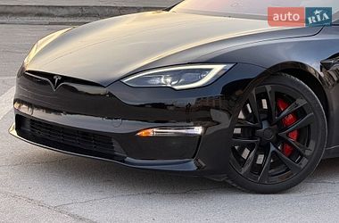 Лифтбек Tesla Model S 2024 в Тернополе