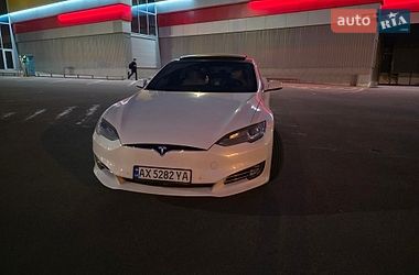 Лифтбек Tesla Model S 2016 в Харькове