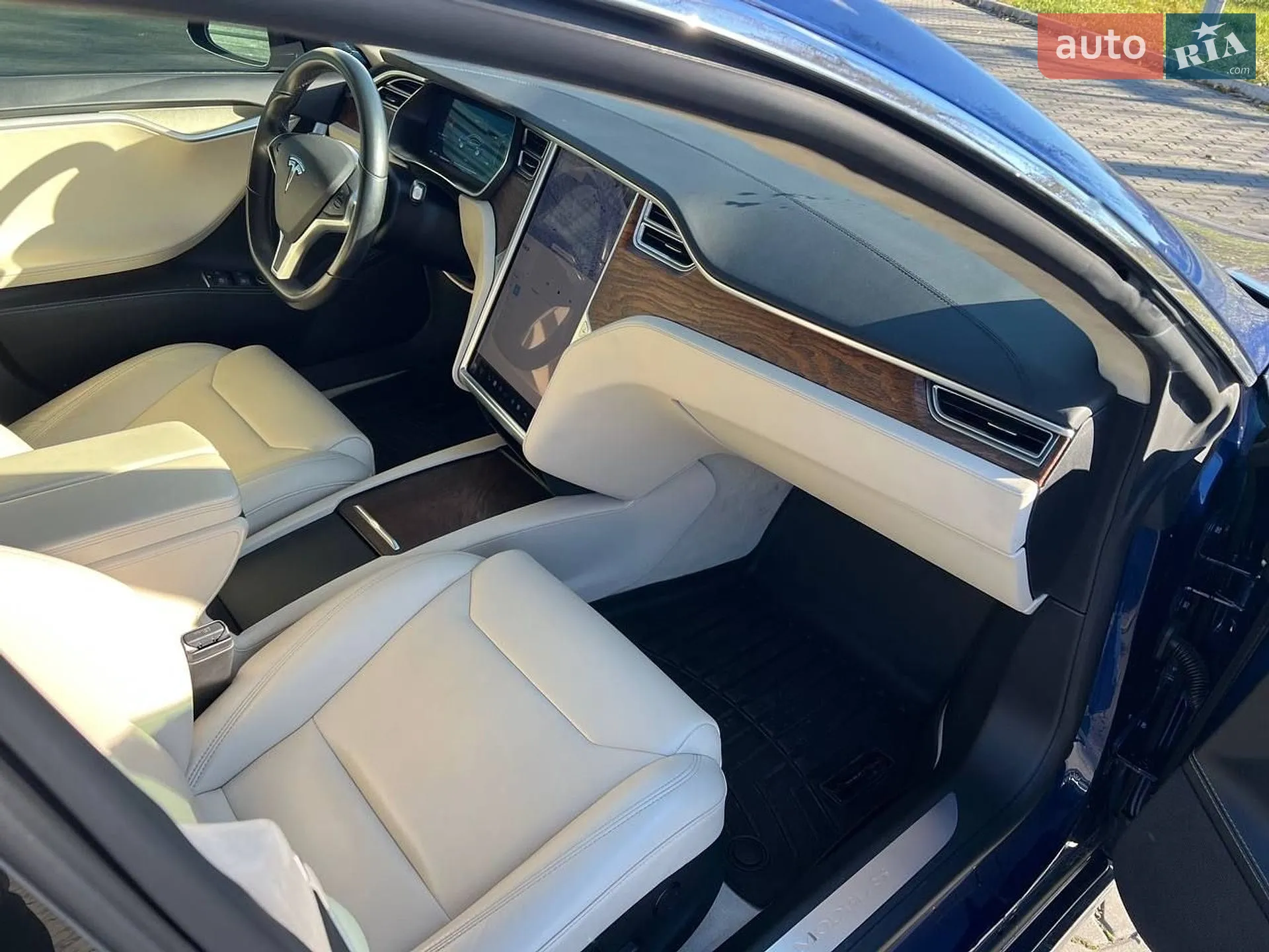 2017 Tesla Model S - мініатюра 9