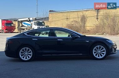 Ліфтбек Tesla Model S 2013 в Вінниці