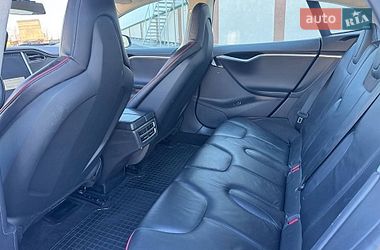 Ліфтбек Tesla Model S 2013 в Вінниці