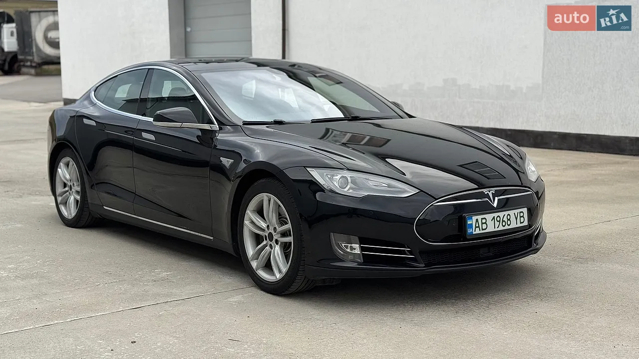 2014 Tesla Model S - мініатюра 18