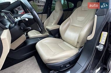 Ліфтбек Tesla Model S 2016 в Києві