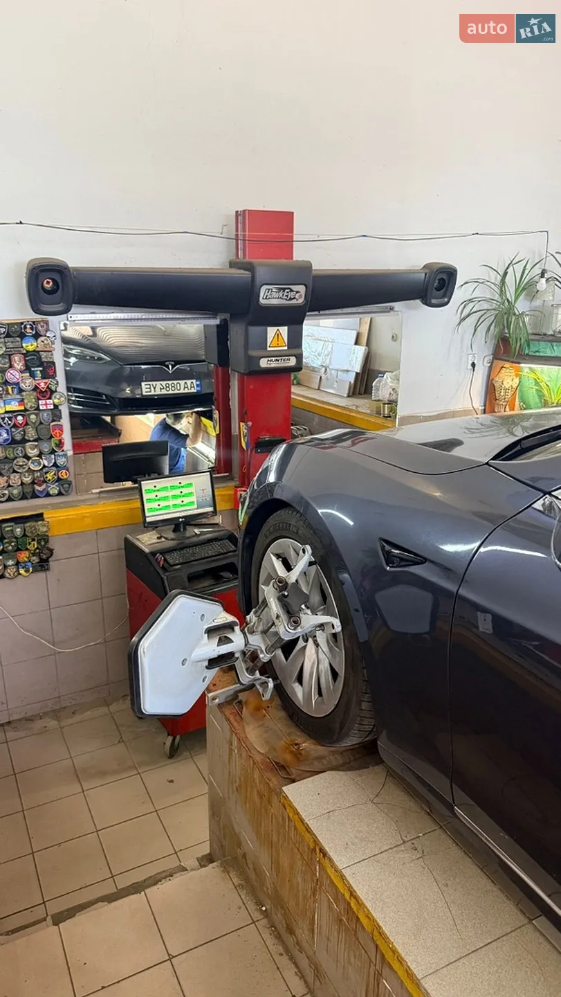 2017 Tesla Model S - мініатюра 8