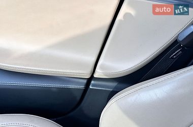Ліфтбек Tesla Model S 2016 в Городку