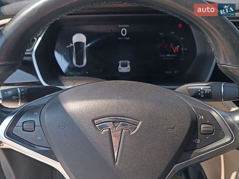 Лифтбек Tesla Model S 2014 в Харькове