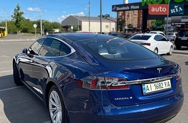 Ліфтбек Tesla Model S 2017 в Тернополі