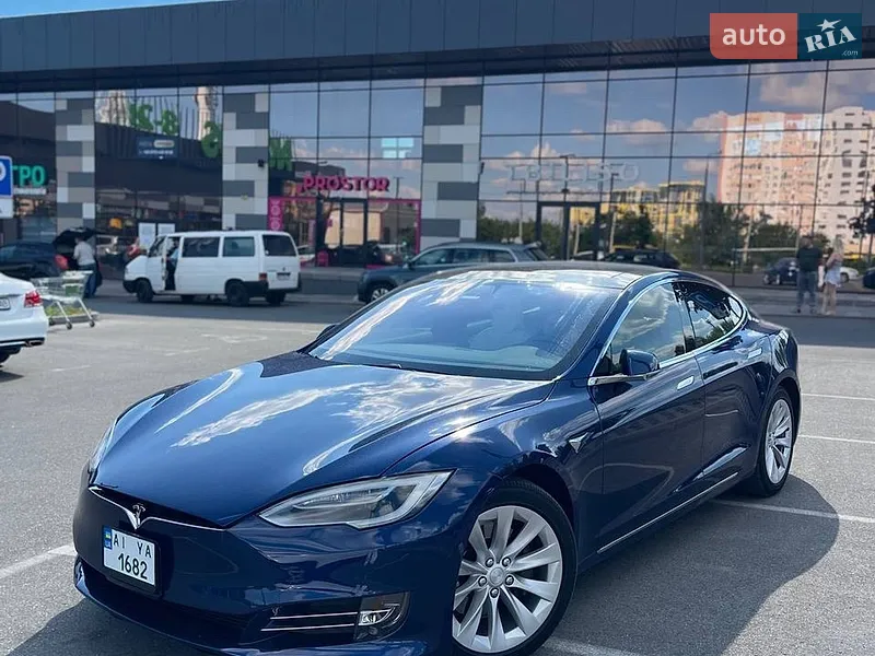 Tesla Model S