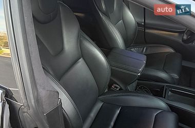Лифтбек Tesla Model S 2018 в Киеве