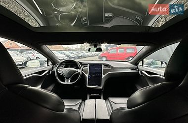 Ліфтбек Tesla Model S 2017 в Луцьку
