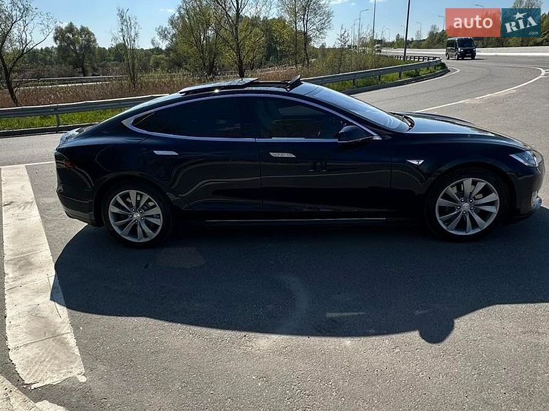 Лифтбек Tesla Model S 2013 в Броварах фото 15 Лифтбек Tesla Model S 2013 в Броварах