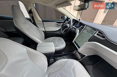 Лифтбек Tesla Model S 2014 в Софиевской Борщаговке