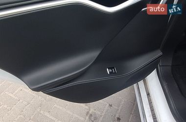 Лифтбек Tesla Model S 2014 в Житомире