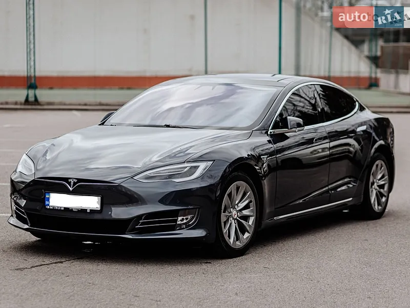 Tesla Model S