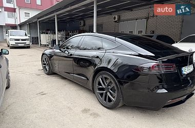 Лифтбек Tesla Model S 2021 в Днепре