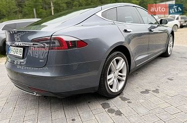 Лифтбек Tesla Model S 2013 в Ивано-Франковске