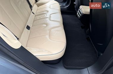Лифтбек Tesla Model S 2013 в Ивано-Франковске