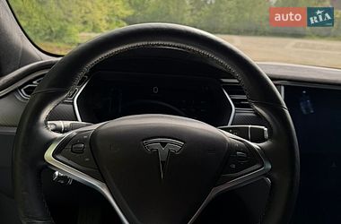 Лифтбек Tesla Model S 2015 в Днепре